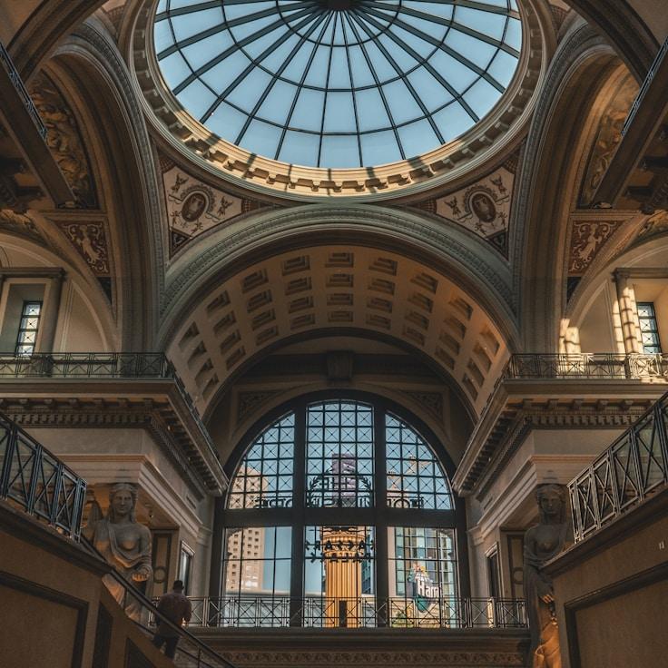 Dining out as an expat family in France